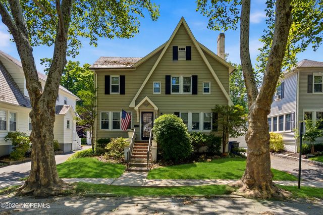 10 Norwood Court, West Long Branch, NJ 07764