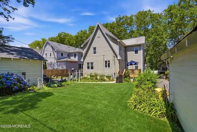 10 Norwood Court, West Long Branch, NJ 07764