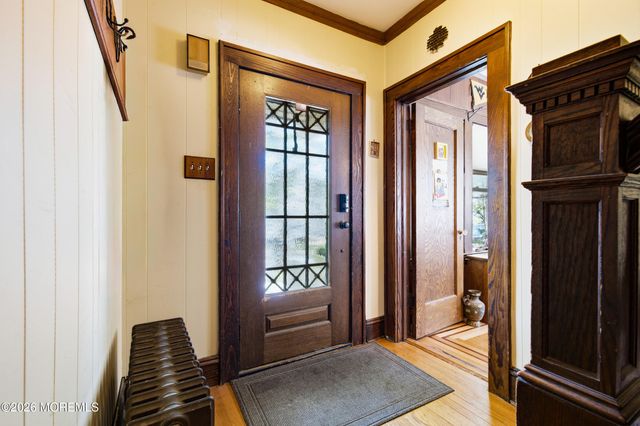 10 Norwood Court, West Long Branch, NJ 07764