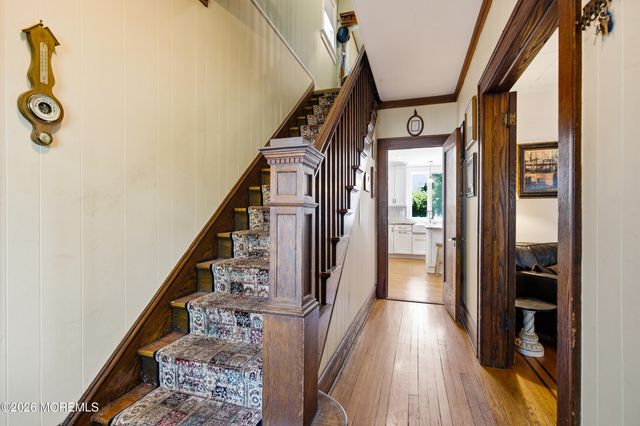 10 Norwood Court, West Long Branch, NJ 07764