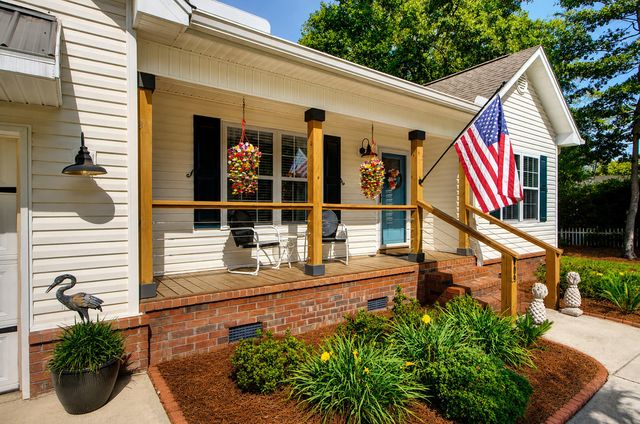 409 Sandy Drive, Moncks Corner, SC 29461