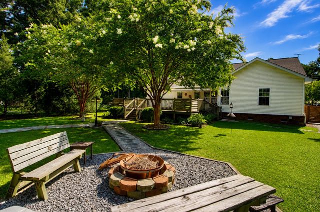 409 Sandy Drive, Moncks Corner, SC 29461