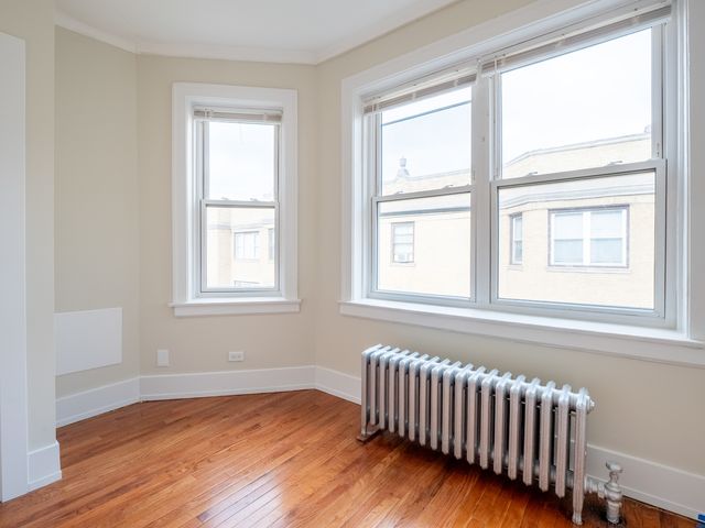 7371 N DAMEN Avenue D3, Chicago, IL 60645