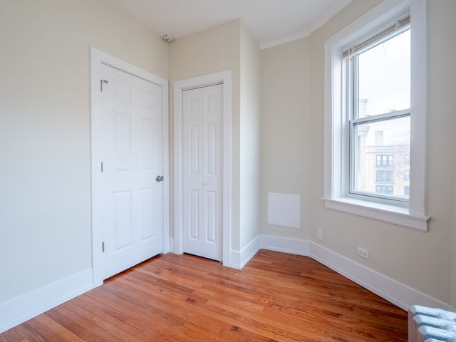 7371 N DAMEN Avenue D3, Chicago, IL 60645