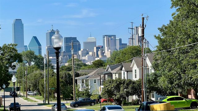 407 N Moore Street, Dallas, TX 75203