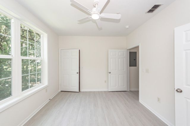 60 Fenwick Hall Allee 227, Johns Island, SC 29455