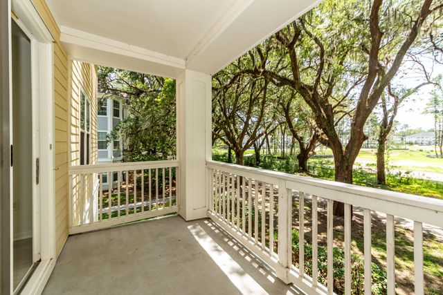 60 Fenwick Hall Allee 227, Johns Island, SC 29455