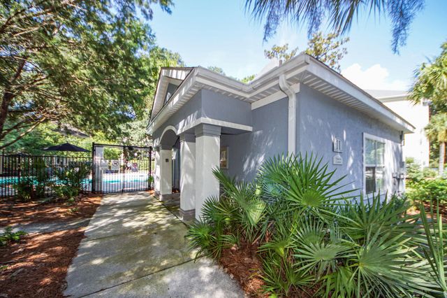 60 Fenwick Hall Allee 227, Johns Island, SC 29455