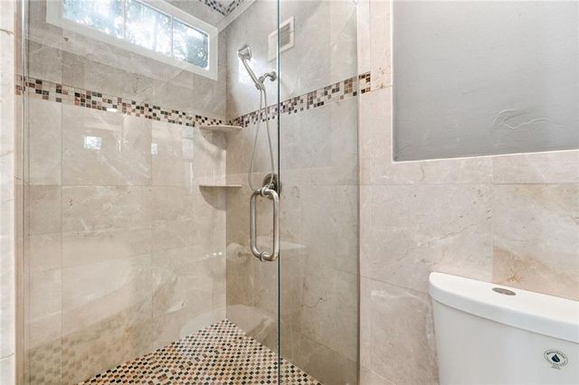 2441 NE Kings NE Court, Atlanta, GA 30345