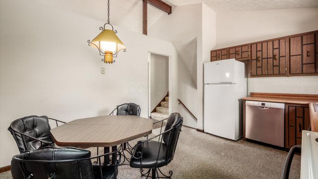 283 Dogwood Drive SE, Thornville, OH 43076