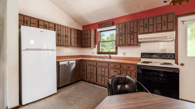 283 Dogwood Drive SE, Thornville, OH 43076