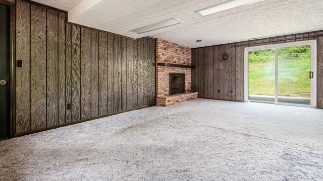 283 Dogwood Drive SE, Thornville, OH 43076