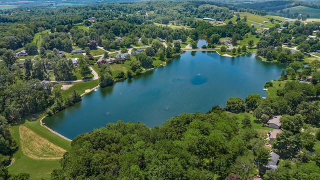 283 Dogwood Drive SE, Thornville, OH 43076