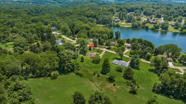 283 Dogwood Drive SE, Thornville, OH 43076