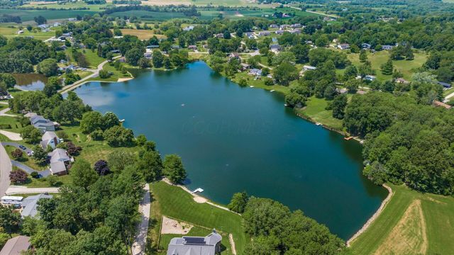 283 Dogwood Drive SE, Thornville, OH 43076