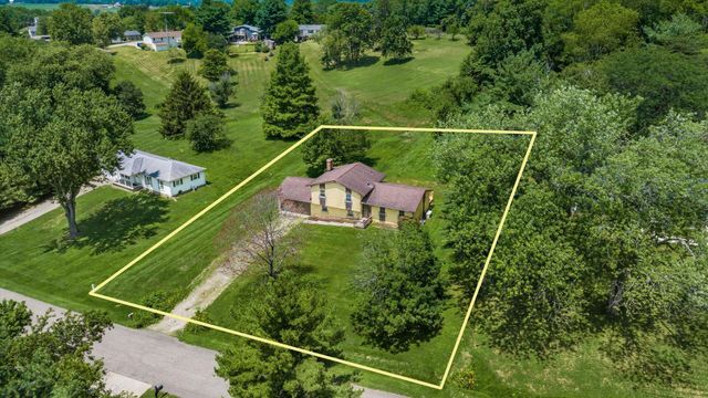 283 Dogwood Drive SE, Thornville, OH 43076