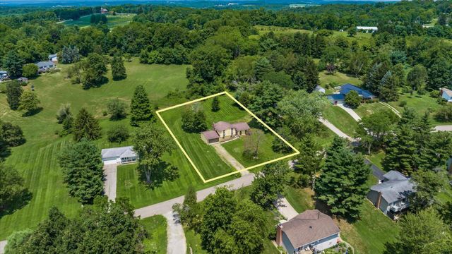 283 Dogwood Drive SE, Thornville, OH 43076