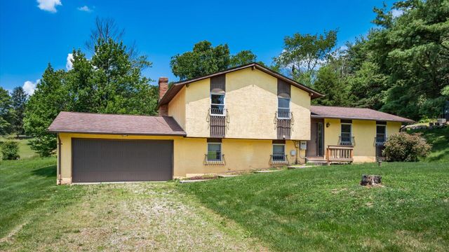 283 Dogwood Drive SE, Thornville, OH 43076