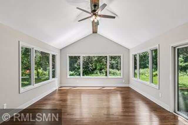 1255 78th Street, Victoria, MN 55386