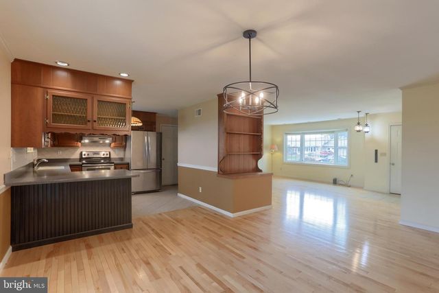 7 LANTERN AVE, Myerstown, PA 17067