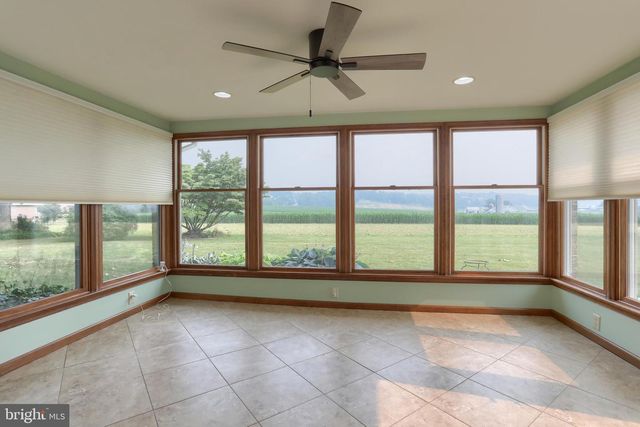 7 LANTERN AVE, Myerstown, PA 17067