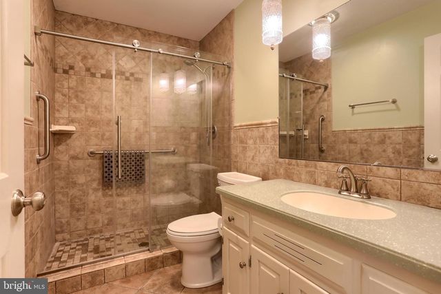 7 LANTERN AVE, Myerstown, PA 17067