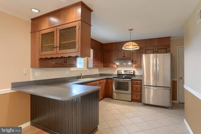 7 LANTERN AVE, Myerstown, PA 17067