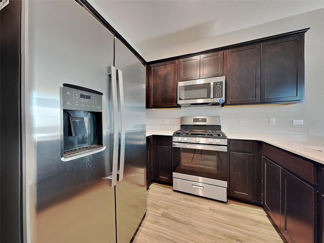 108 Mica TRL, San Marcos, TX 78656