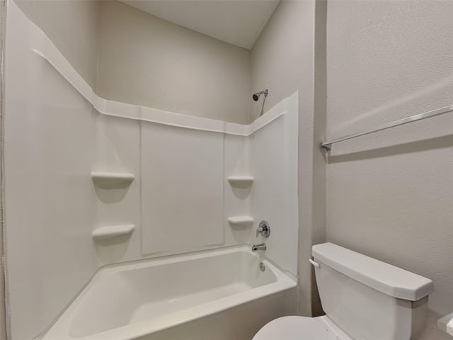 108 Mica TRL, San Marcos, TX 78656