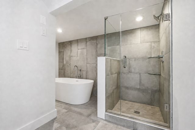 17 Witherbee Ave, Revere, MA 02151