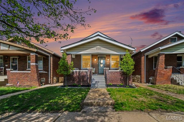 5133 Goethe Avenue, St Louis, MO 63109