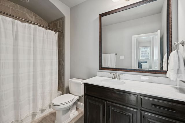 409 Chestnut Lane, Roanoke, TX 76262