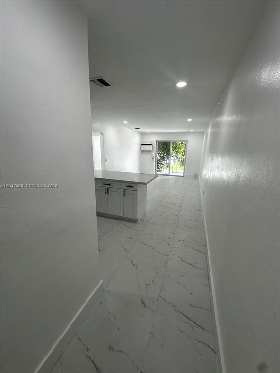 1945 NW 29th Street A5, Miami, FL 33142