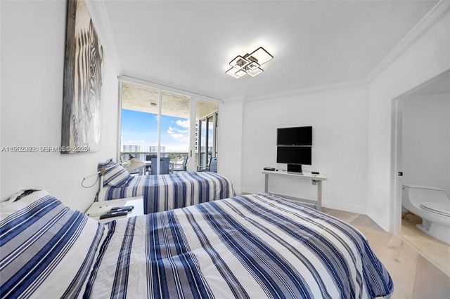 3200 N Ocean Blvd 1404, Fort Lauderdale, FL 33308