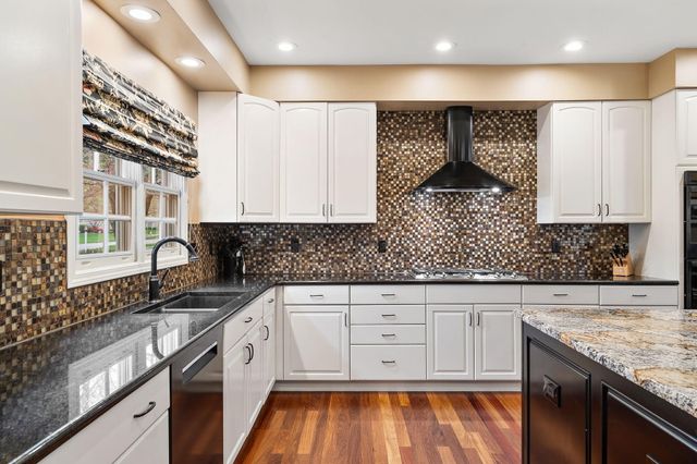 8348 Castle Drive, Munster, IN 46321