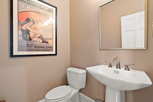 8348 Castle Drive, Munster, IN 46321