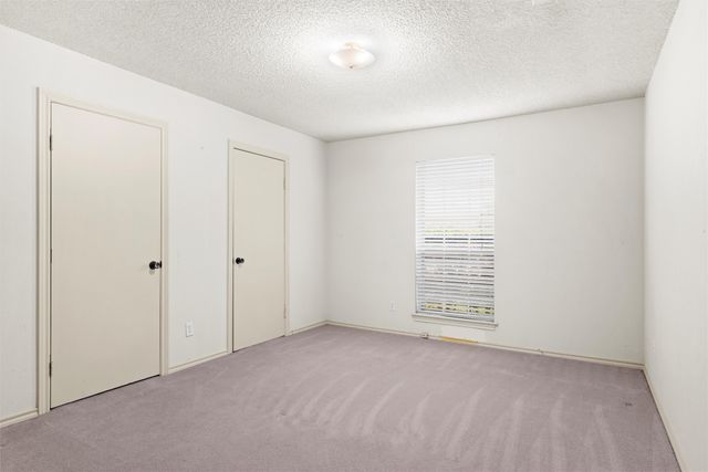 1600 Delta Drive, Arlington, TX 76012