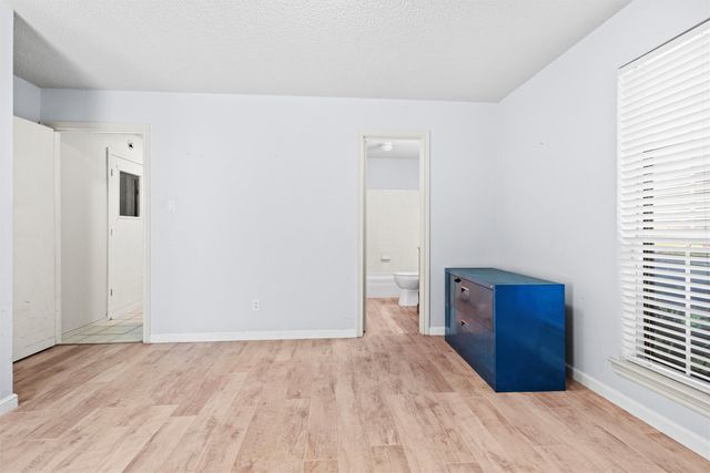 1600 Delta Drive, Arlington, TX 76012