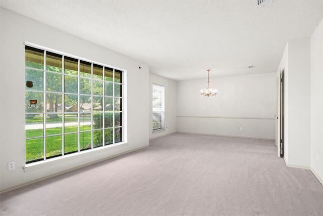 1600 Delta Drive, Arlington, TX 76012