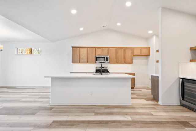 70085 Cayuse Drive, Sisters, OR 97759