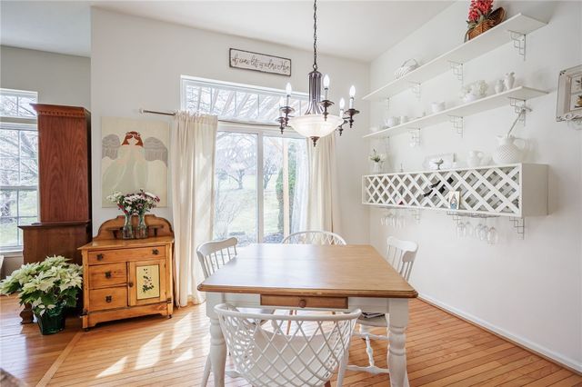 11 Charissa Run, Henrietta, NY 14623