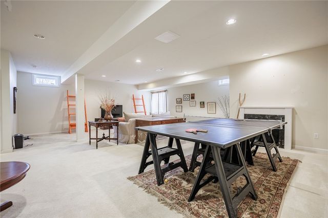 11 Charissa Run, Henrietta, NY 14623