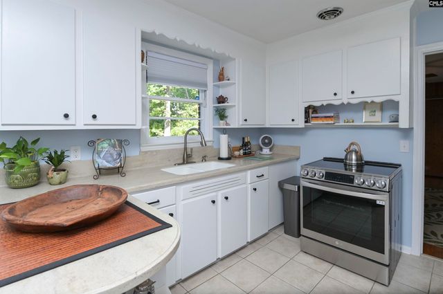1325 Alpine Drive, West Columbia, SC 29169