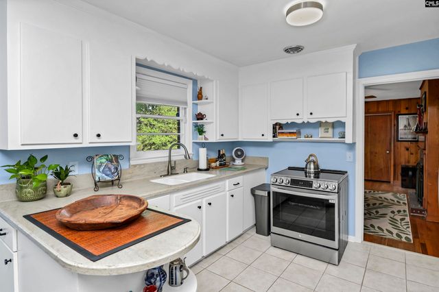 1325 Alpine Drive, West Columbia, SC 29169