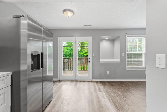 105-107 Mossey Cup Ct Court, Georgetown, KY 40324