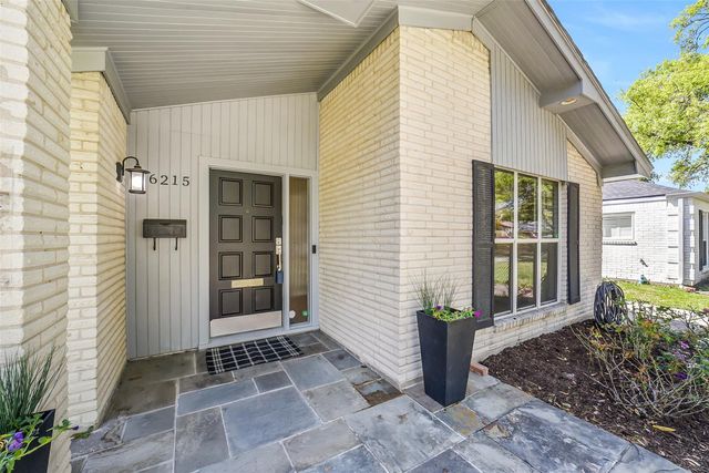 6215 Queensloch Drive, Houston, TX 77096