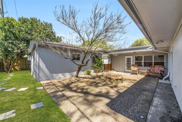 6215 Queensloch Drive, Houston, TX 77096