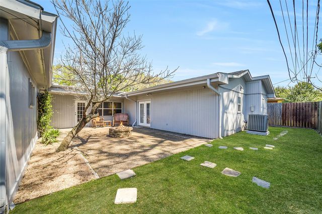 6215 Queensloch Drive, Houston, TX 77096