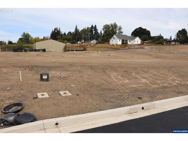 Lot 6 Block 6, Carlton, OR 97111