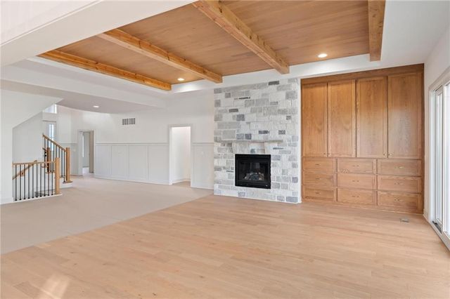 16701 Parkhill Street, Overland Park, KS 66221